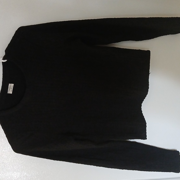 Abercrombie & Fitch Tops - Abercrombie & Fitch Black Textured Top